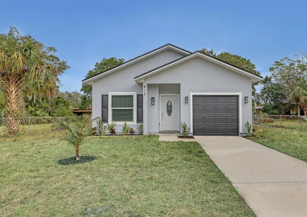 Unit for sale at 617 S Deleon Avenue, Titusville, FL 32796