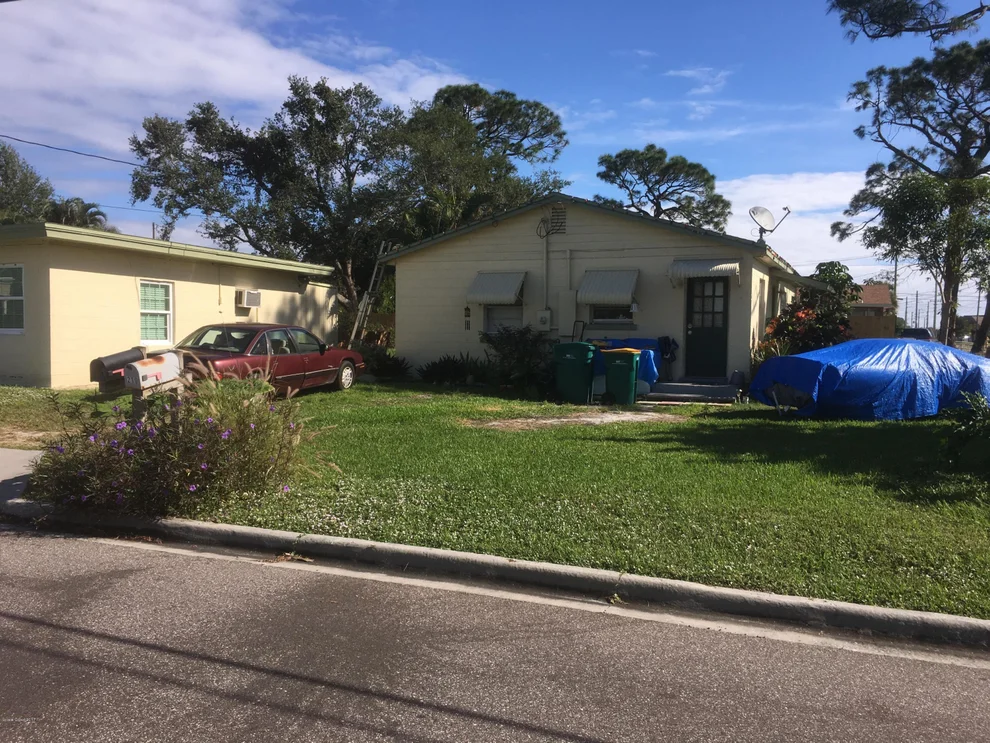 Unit for sale at 210 E Fee Avenue E, Melbourne, FL 32901