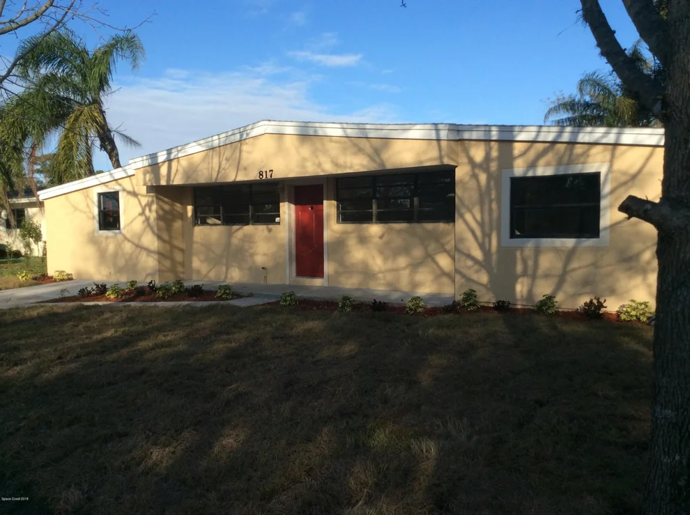 Unit for sale at 817 Glenmore Circle, Melbourne, FL 32901