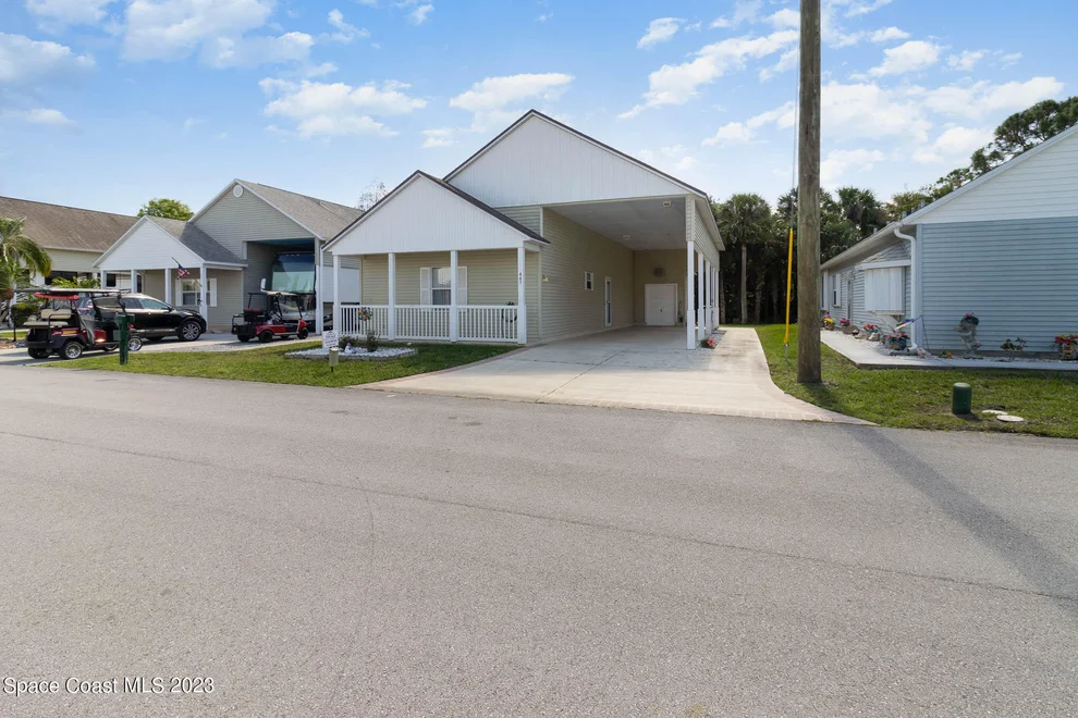 Unit for sale at 445 Plantation Drive, Titusville, FL 32780
