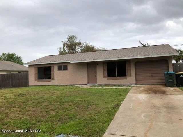 Unit for sale at 937 Serenade Street NW, Palm Bay, FL 32907