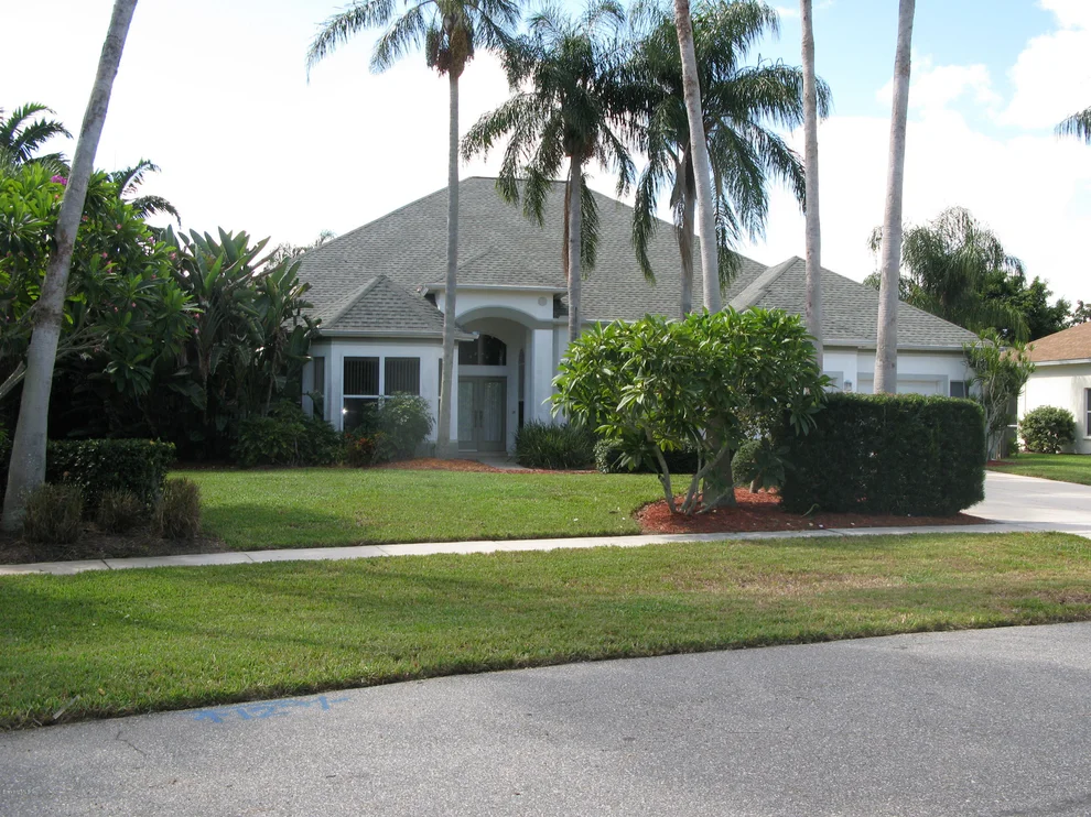 Unit for sale at 1295 Mercedes Drive, Merritt Island, FL 32952