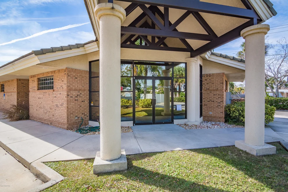 Unit for sale at 1515 Airport Boulevard, Melbourne, FL 32901