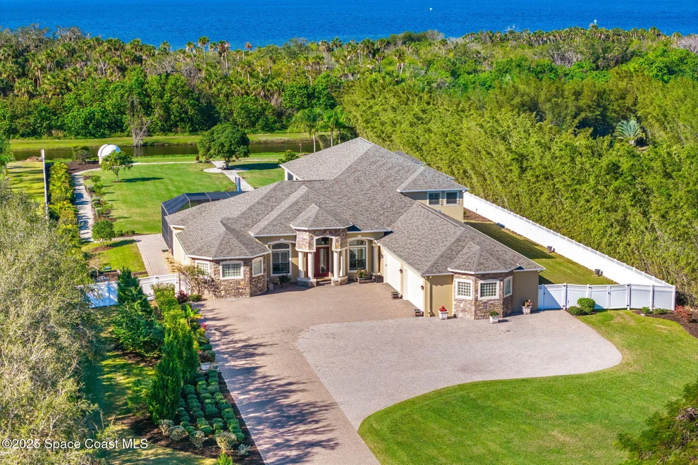 Unit for sale at 4022 Tradewinds Trail, Merritt Island, FL 32953