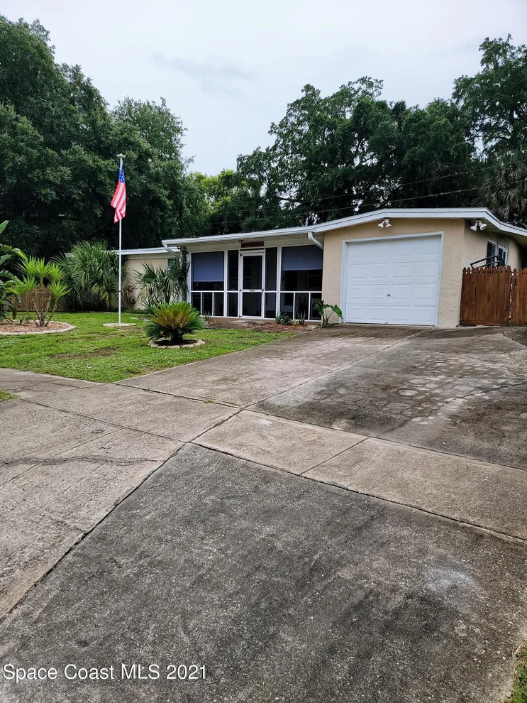 Unit for sale at 1650 N Lilac Circle, Titusville, FL 32796