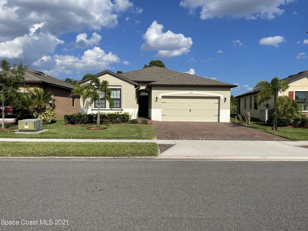 Unit for sale at 4424 Caladium Circle, West Melbourne, FL 32904