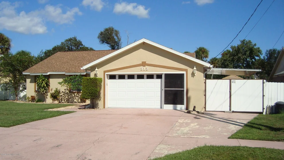 Unit for sale at 313 Woods Lake Drive, Cocoa, FL 32926