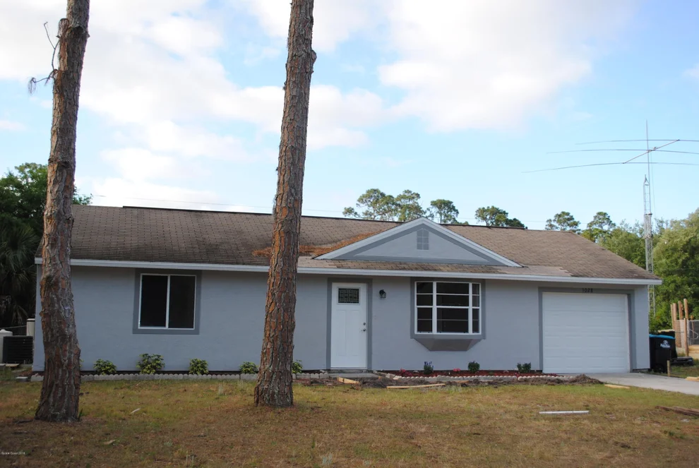 Unit for sale at 1028 Zambrana Street SE, Palm Bay, FL 32909