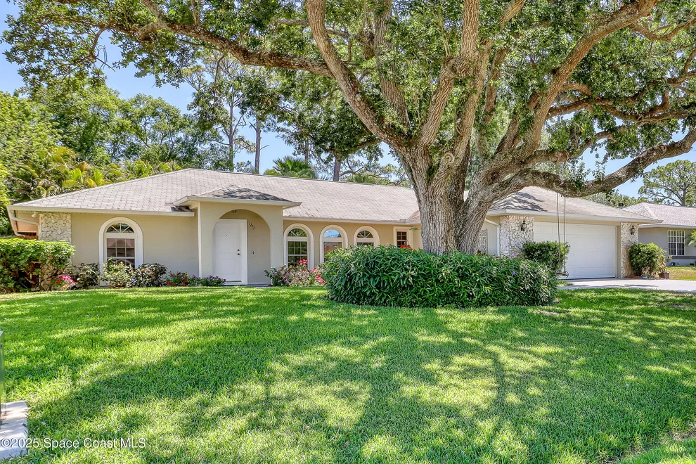 Unit for sale at 1273 Halber Avenue NW, Palm Bay, FL 32907