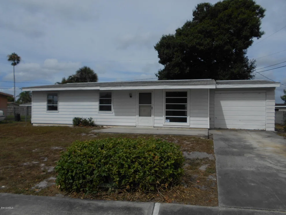 Unit for sale at 972 NE Canada Street, Palm Bay, FL 32905