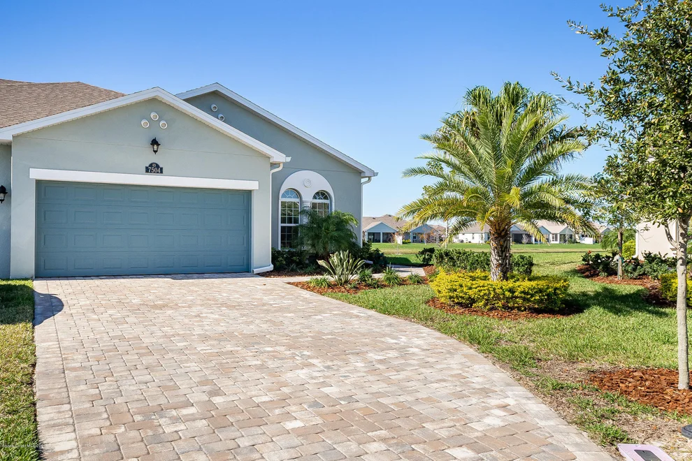Unit for sale at 7504 Loren Cove Drive, Melbourne, FL 32940