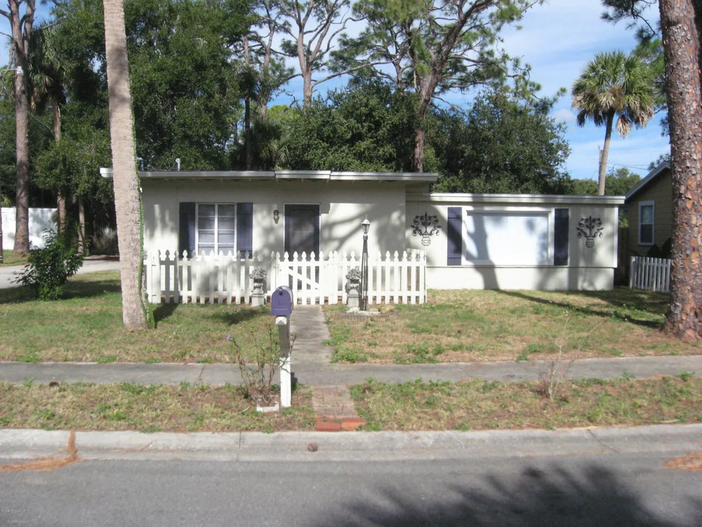 Unit for sale at 236 Acorn Drive, Titusville, FL 32780