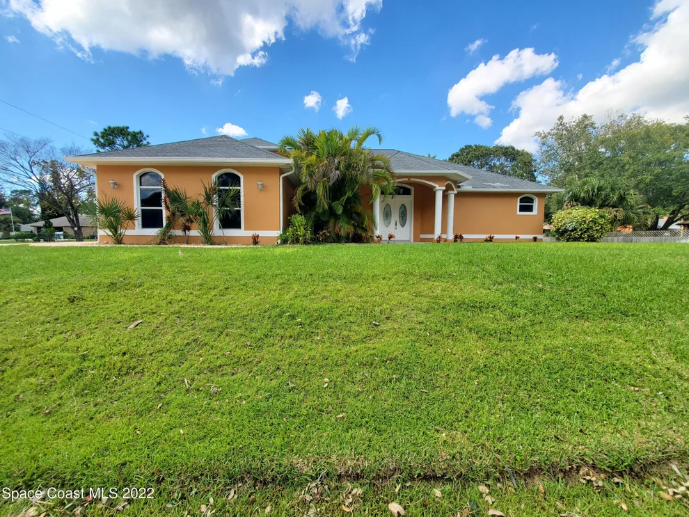 Unit for sale at 720 Needle Avenue NE, Palm Bay, FL 32907