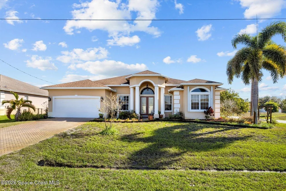 Unit for sale at 111 SW Ladybug Drive, Port St. Lucie, FL 34953