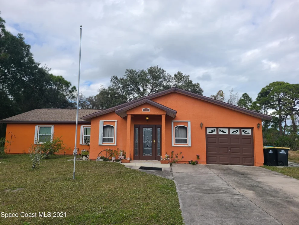 Unit for sale at 797 Tooley Road SW, Palm Bay, FL 32908