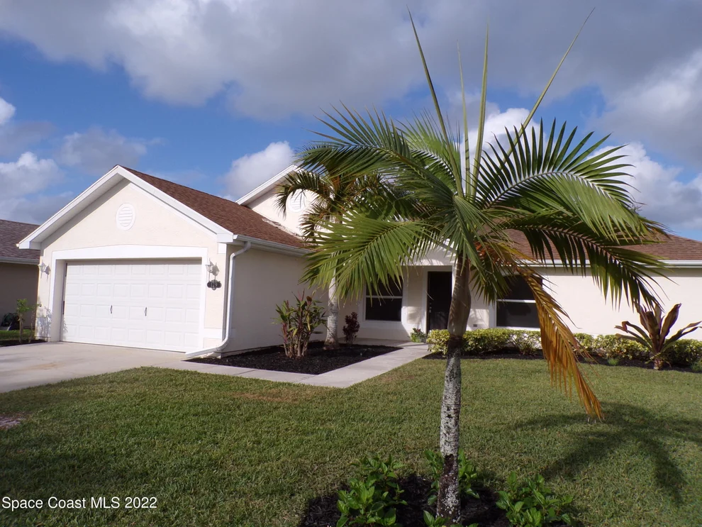 Unit for sale at 129 Drake Way, Sebastian, FL 32958