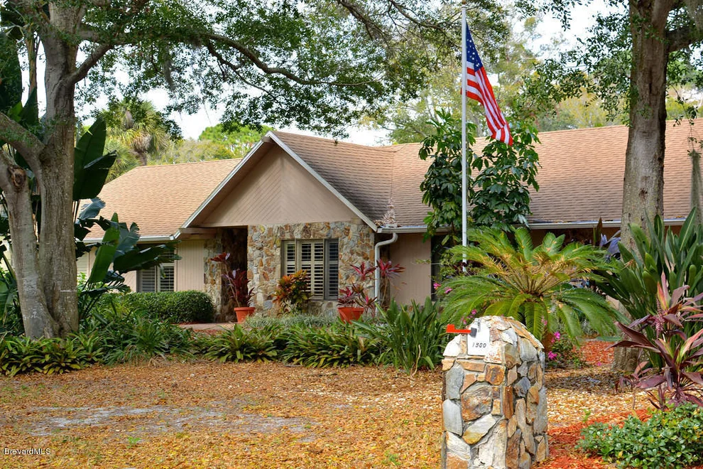 Unit for sale at 1500 S Oaks Drive, Merritt Island, FL 32952
