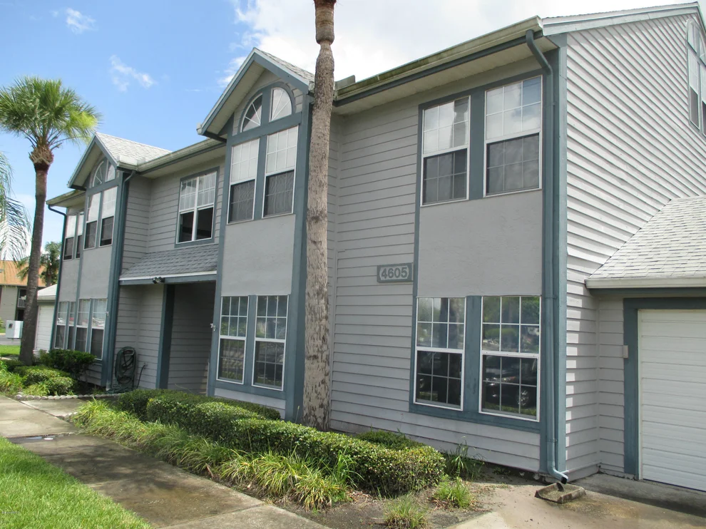 Unit for sale at 4605 Lake Waterford Way, Melbourne, FL 32901