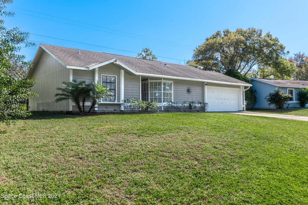 Unit for sale at 411 Higgs Avenue NW, Palm Bay, FL 32907