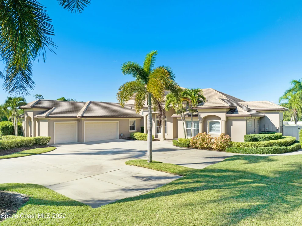 Unit for sale at 4002 Tradewinds Trail, Merritt Island, FL 32953