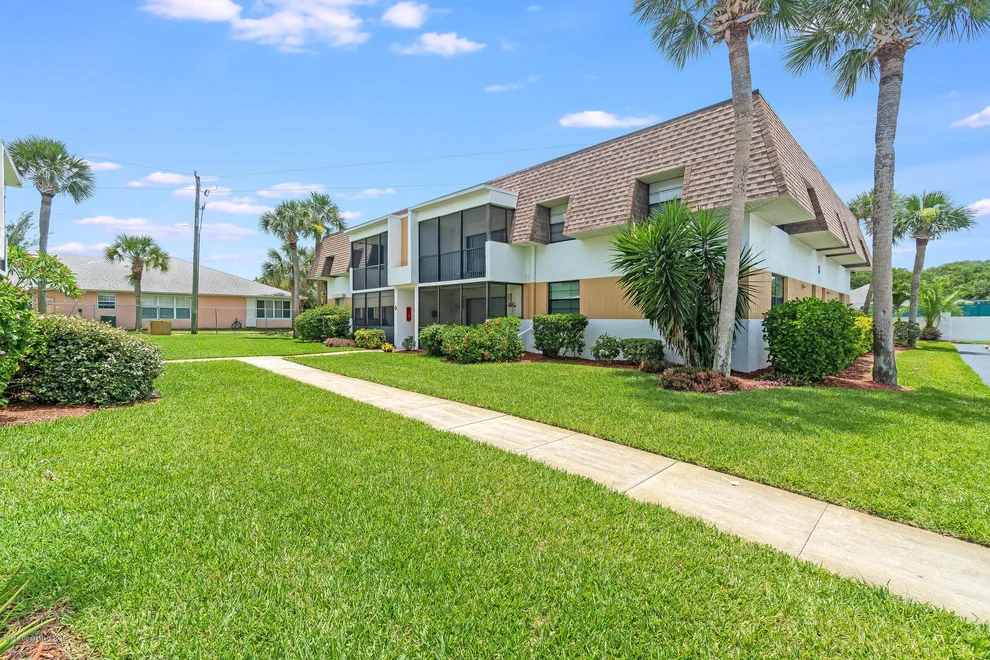 Unit for sale at 2700 N Highway A1a, Indialantic, FL 32903