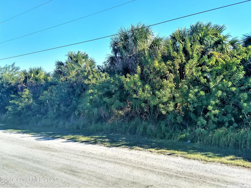 Unit for sale at 2123 Begonia Avenue SW, Palm Bay, FL 32908
