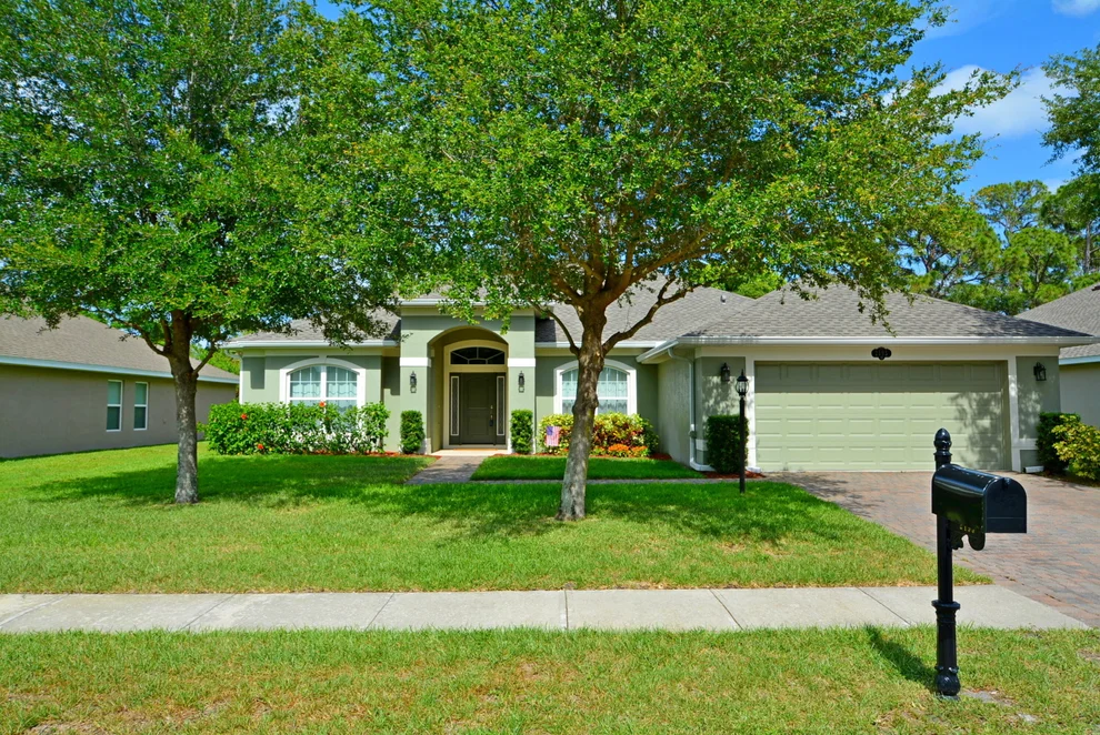 Unit for sale at 2195 Botanica Circle, Melbourne, FL 32904