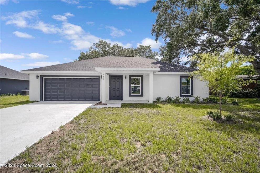 Unit for sale at 945 N Singleton Avenue, Titusville, FL 32796