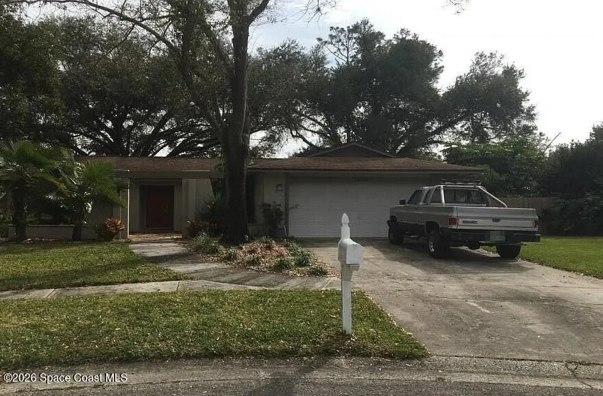 Unit for sale at 14104 Fennsbury Drive, Tampa, FL 33629