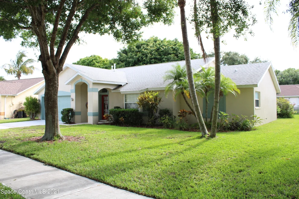 Unit for sale at 5012 Indigo Way, Melbourne, FL 32940