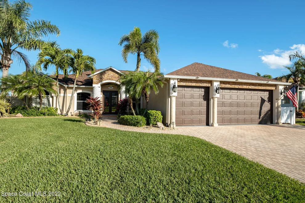 Unit for sale at 3260 Savannahs, Merritt Island, FL 32953