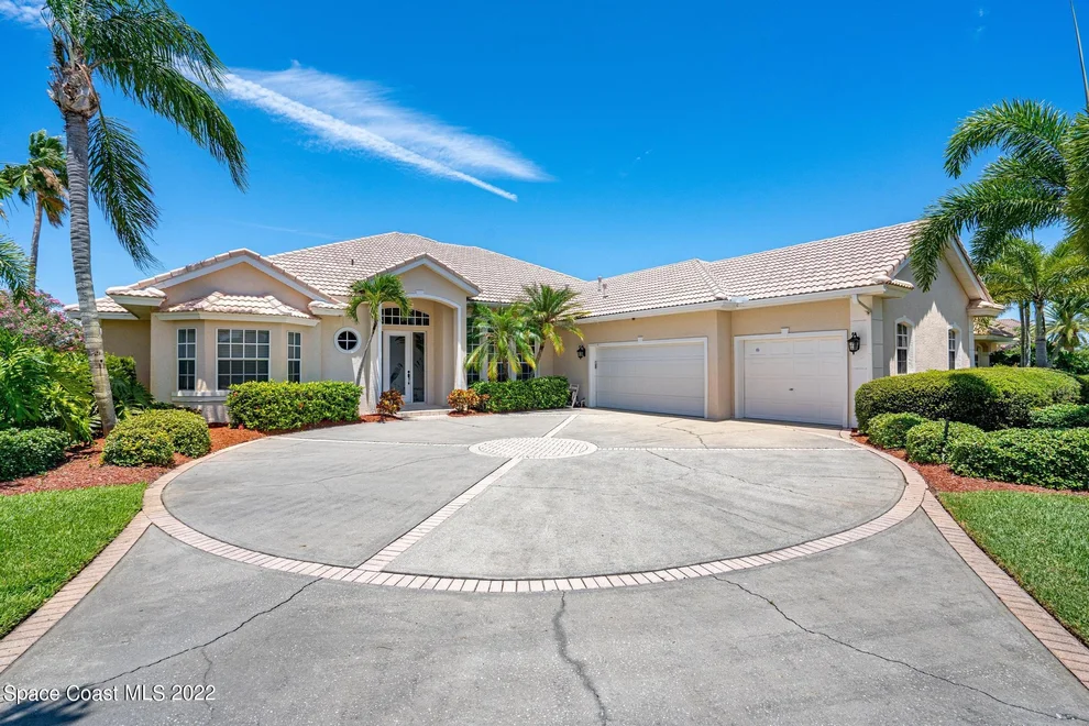 Unit for sale at 108 Island View Drive, Indian Harbour Beach, FL 32937
