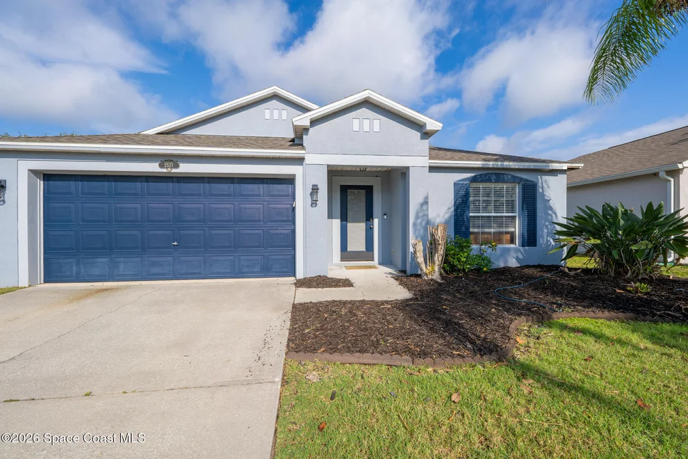 Unit for sale at 2527 Deercroft Drive, Melbourne, FL 32940