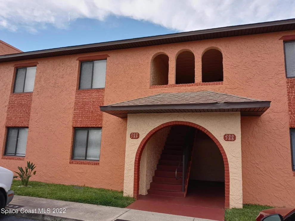 Unit for sale at 290 San Juan Circle, Melbourne, FL 32935
