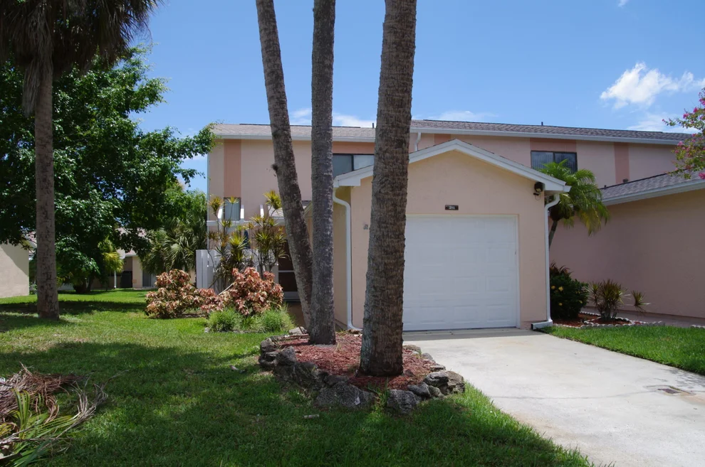 Unit for sale at 211 Creek Court, Rockledge, FL 32955