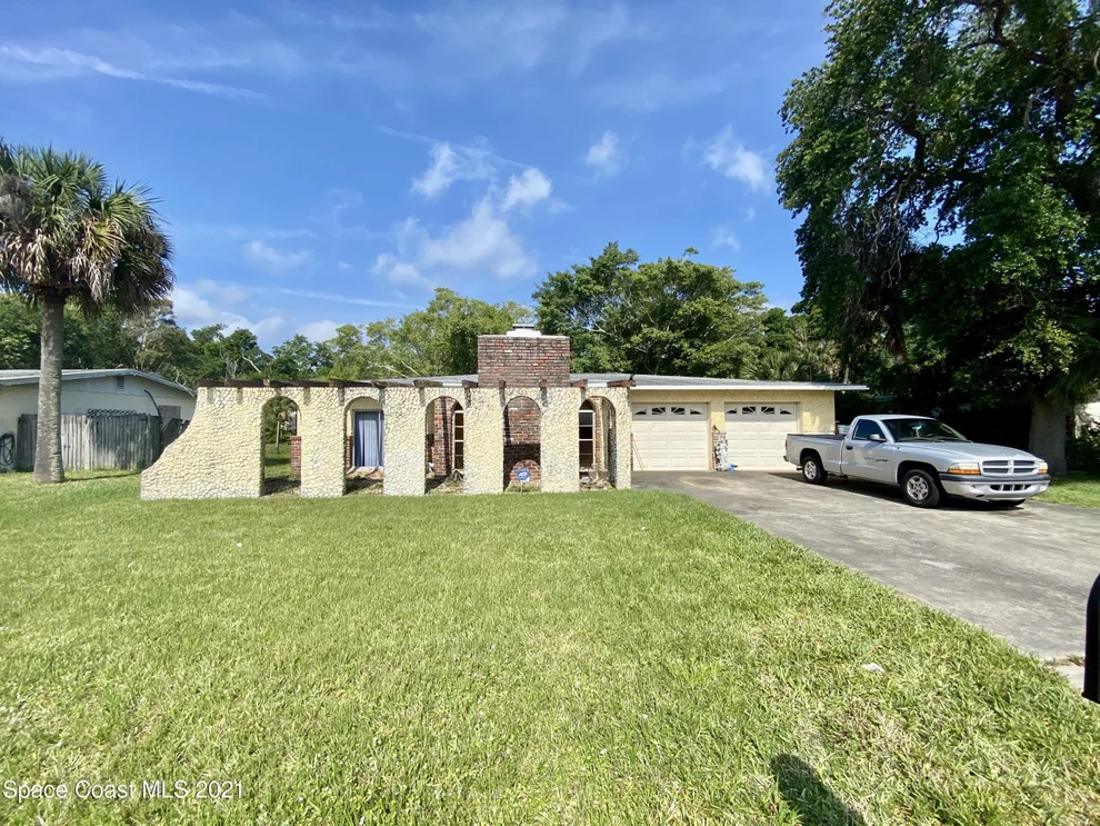 Unit for sale at 207 N Plumosa Street, Merritt Island, FL 32953