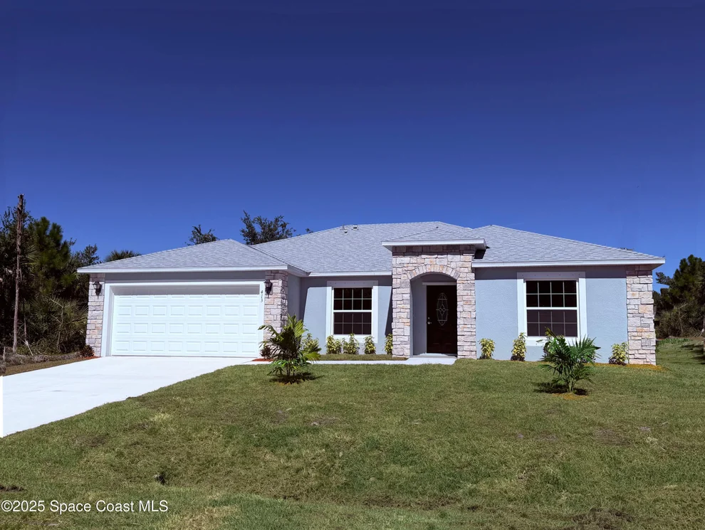 Unit for sale at 413 Ganley Street SW, Palm Bay, FL 32908