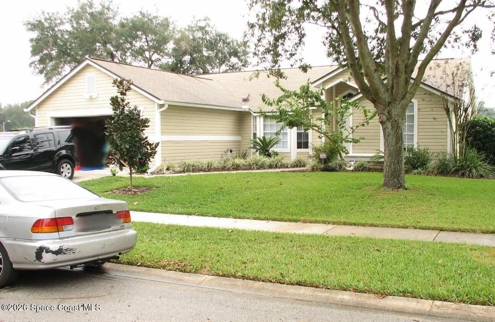 Unit for sale at 300 Country Landing Boulevard, Apopka, FL 32703