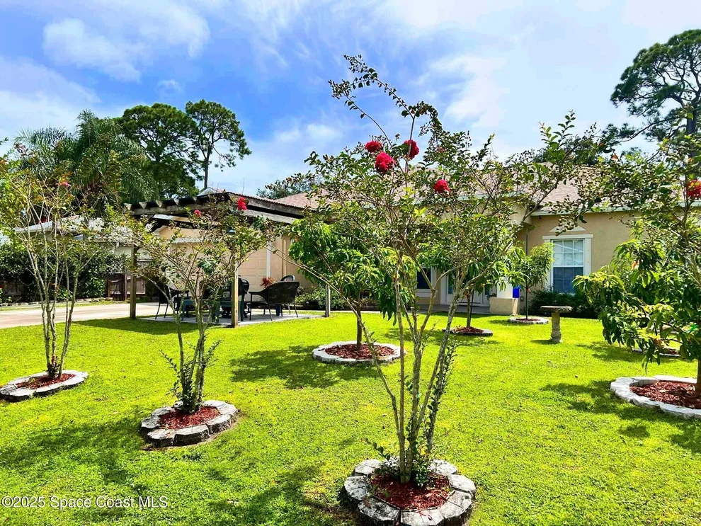 Unit for sale at 200 Delmonico Street NE, Palm Bay, FL 32907