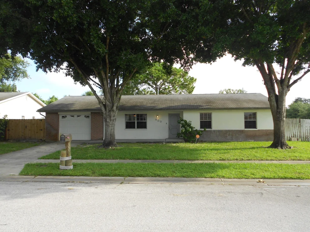 Unit for sale at 600 Auburn Avenue, Melbourne, FL 32901