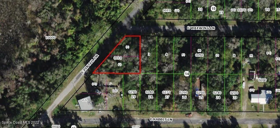 Unit for sale at 10496 E Waxwing Lane, Floral City, FL 34436