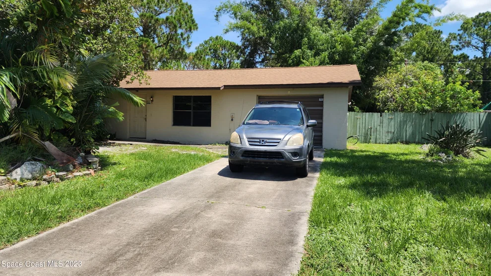 Unit for sale at 861 Furth Road NW, Palm Bay, FL 32907