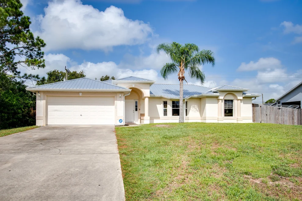 Unit for sale at 1270 Nienburg Avenue NW, Palm Bay, FL 32907