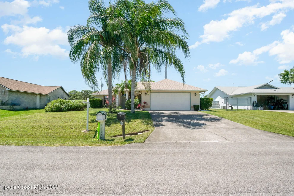 Unit for sale at 1330 Coral Reef Avenue NW, Palm Bay, FL 32907