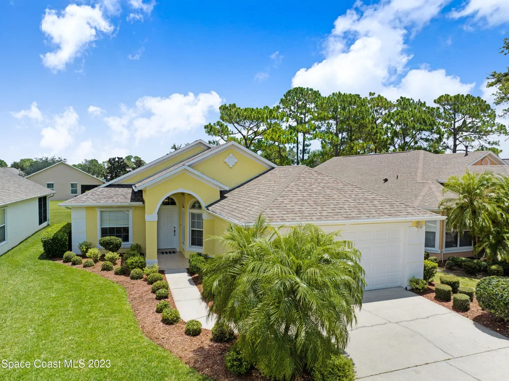Unit for sale at 2160 Chinaberry Circle SE, Palm Bay, FL 32909