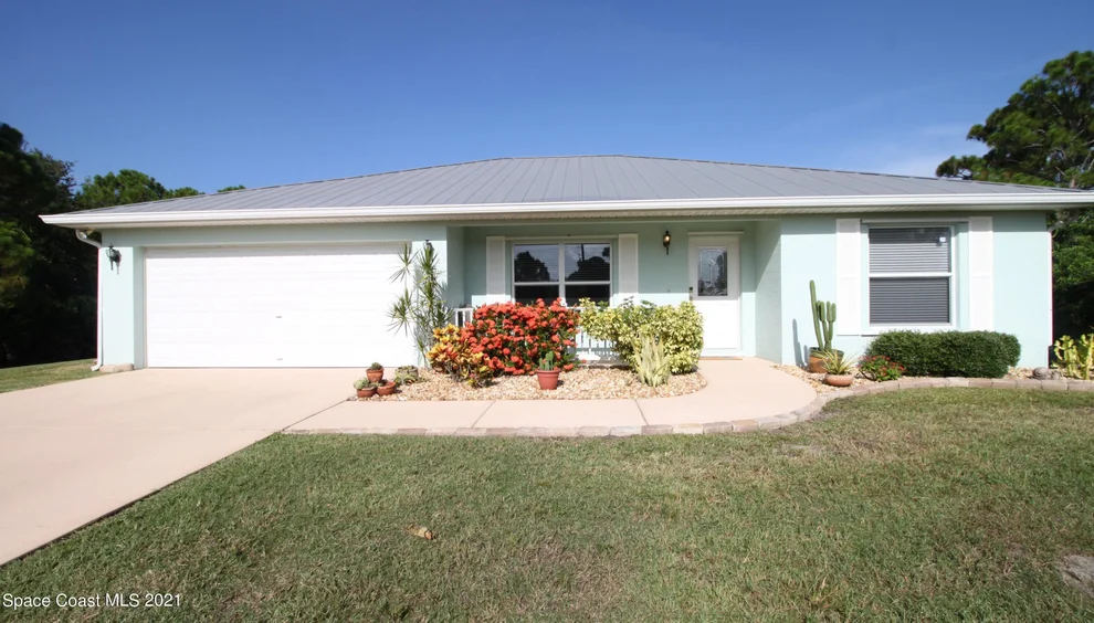 Unit for sale at 5955 Brabrook Ave Avenue, Grant-Valkaria, FL 32949