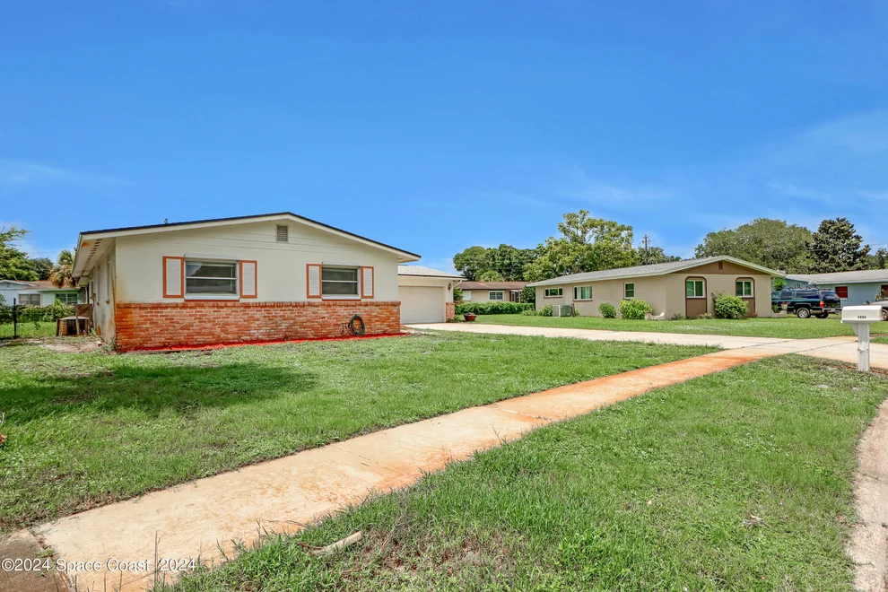 Unit for sale at 4850 Pasco Avenue, Titusville, FL 32780