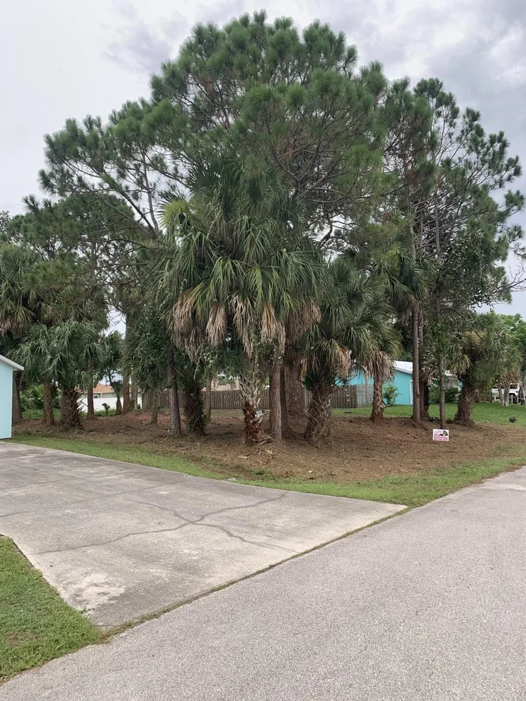 Unit for sale at 875 Parsons Circle SE, Palm Bay, FL 32909