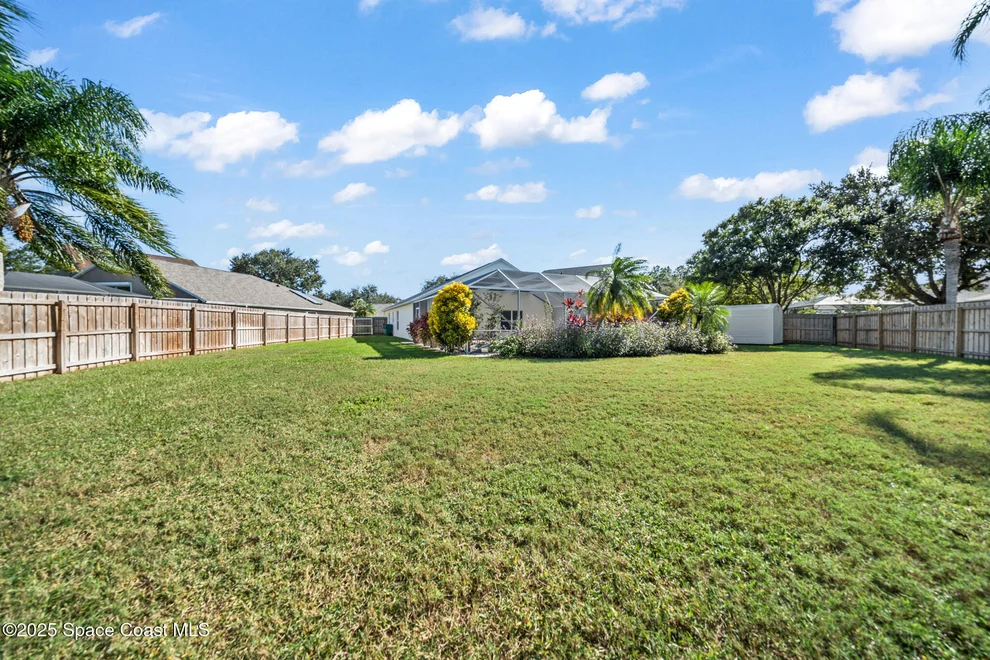 Unit for sale at 695 Sedgewood Circle, Melbourne, FL 32904