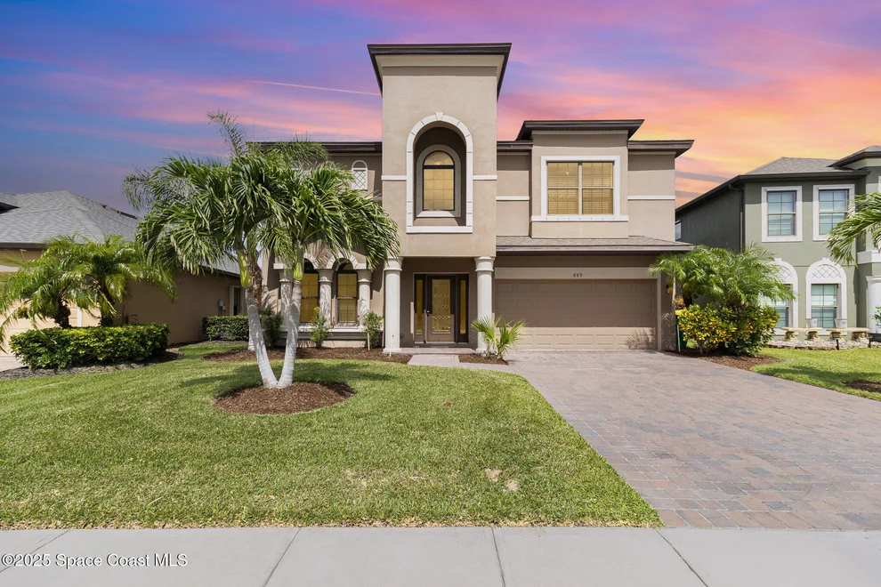 Unit for sale at 889 Fiddleleaf Circle, Melbourne, FL 32904